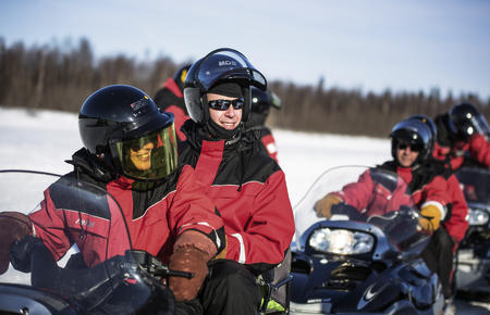 Winterkleidung vor Ort