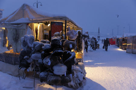  Fellmützen, Helsinki, Winter, Katajanokka Weihnachtsmarkt (c) Klaus-Peter Kappest