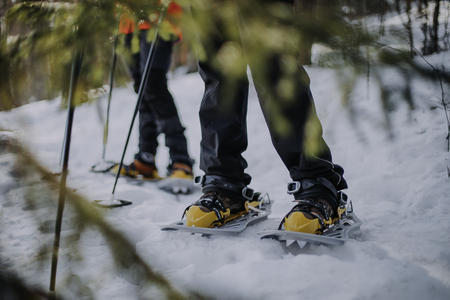 Schneeschuhwandern (c) Julia_Kivela, Visit Finland